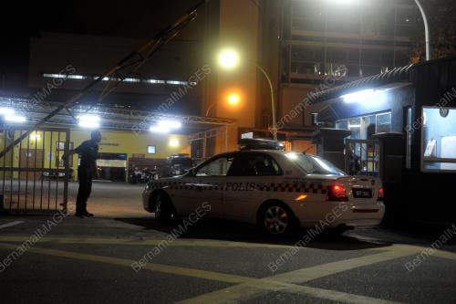 KL77_27032017_POLIS