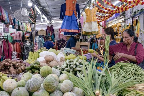 TINJAUAN PERSIAPAN DEEPAVALI