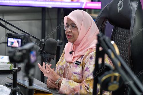 DATUK SERI DR MAIMUNAH MOHD SHARIF