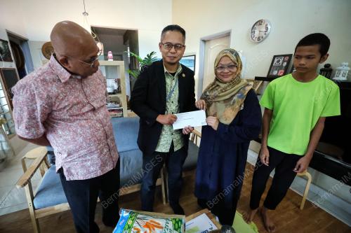 AMIRULHADI SURADI