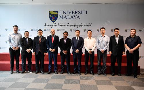 PROFESSOR ID DR KAHARUDIN DIMYATI