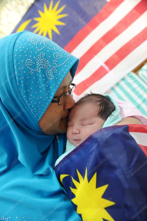 KL77_31082013_ANAK_MERDEKA