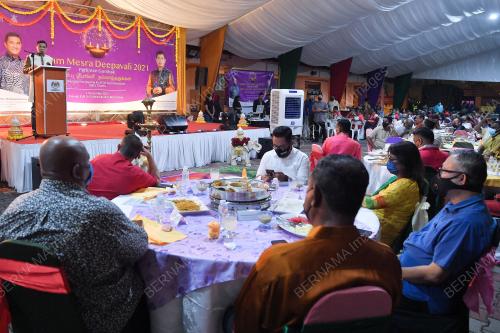 DATUK SERI MOHAMED AZMIN ALI