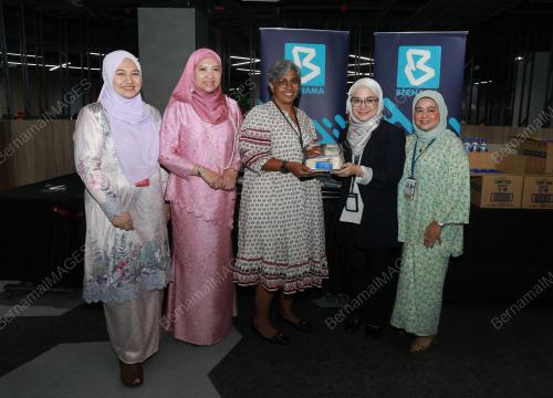 ULFAT KHASYI'AH BAHARUDIN