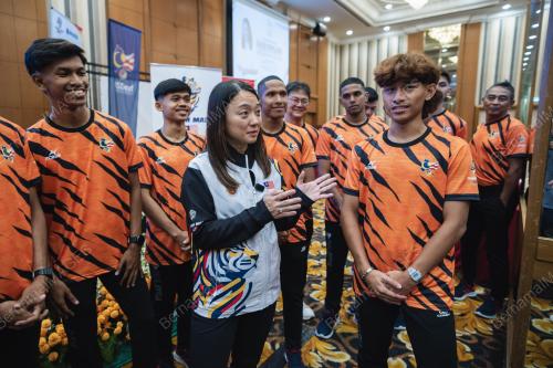HANNAH YEOH