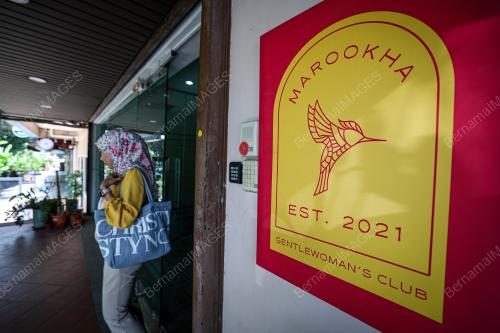 KAFE MAROOKHA GENTLEWOMEN'S CLUB
