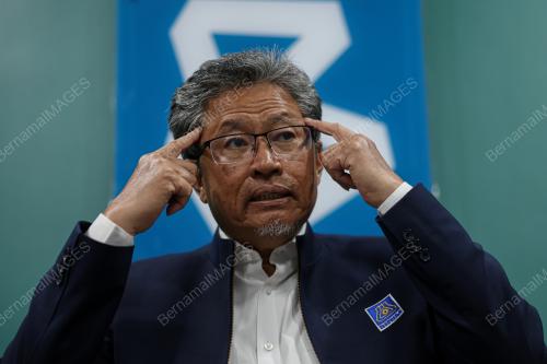 DATUK DR AHMAD SABIRIN ARSHAD