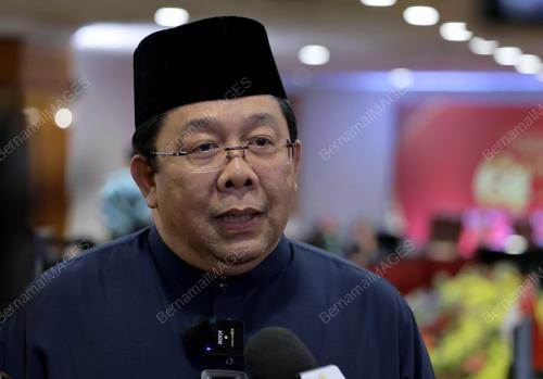 DATUK DR SIRAJUDDIN SUHAIMEE
