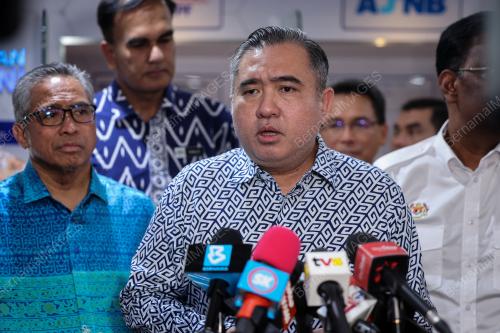 ANTHONY LOKE