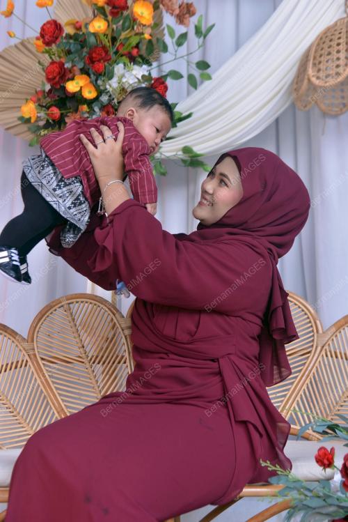 NUR SYAQIRA IKHWAN AZIZI