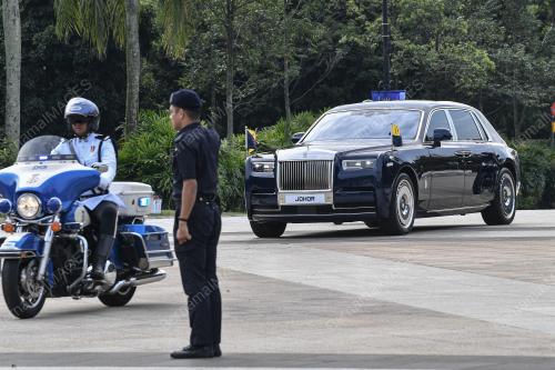 ISTIADAT PERTABALAN YANG DI-PERTUAN AGONG KE-17