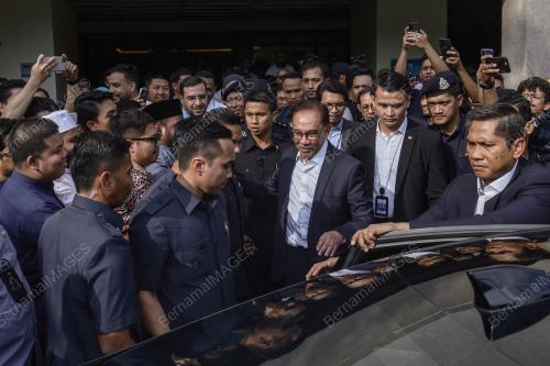 DATUK SERI ANWAR IBRAHIM