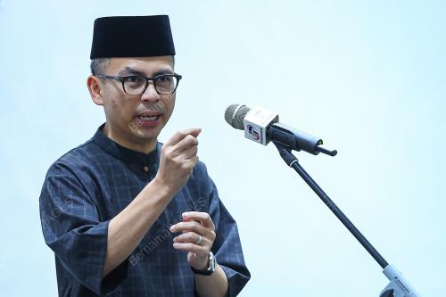 DATUK FAHMI FADZIL