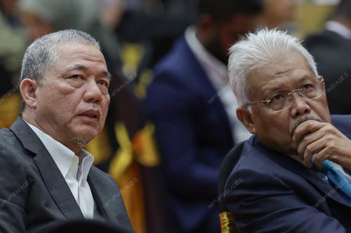KL78_23022026_PARLIMEN