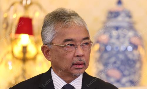 AL-SULTAN ABDULLAH RI'AYATUDDIN AL-MUSTAFA BILLAH SHAH