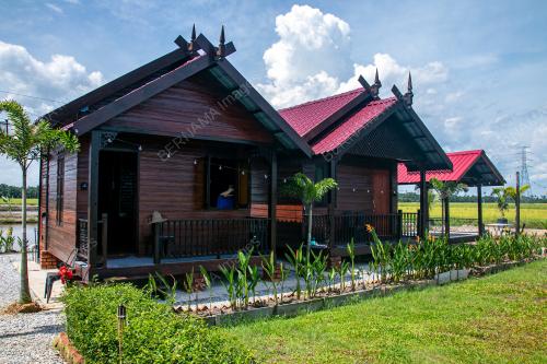 HOMESTAY LAMAN BENDANG