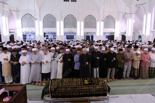 KL78_31102017_JENAZAH