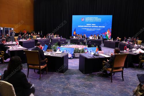 MESYUARAT MENTERI-MENTERI PERTAHANAN ASEAN KE 19