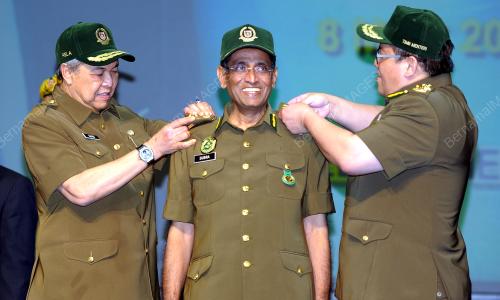 KL79_01012009_ZAHID_RELA