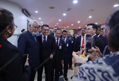 KAY RALA XANANA GUSMAO