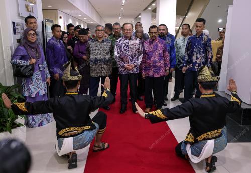 KL79_02122025_MITI