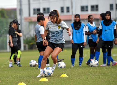 SKUAD BOLA SEPAK B20