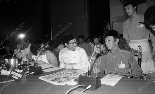 KL79_08072015_MESYUARAT_UMNO