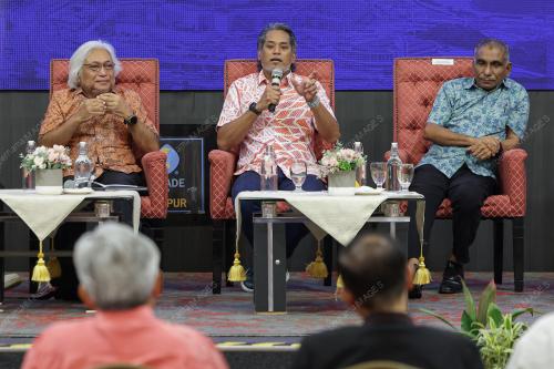 KHAIRY JAMALUDIN