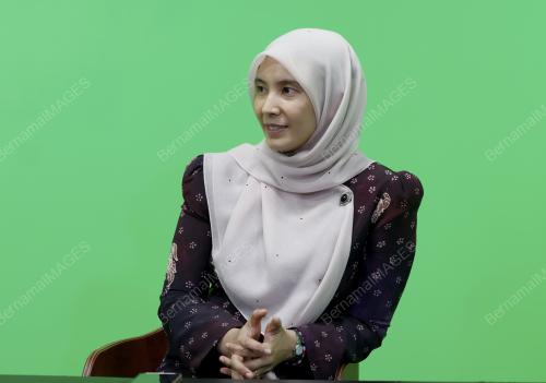 NURUL IZZAH ANWAR