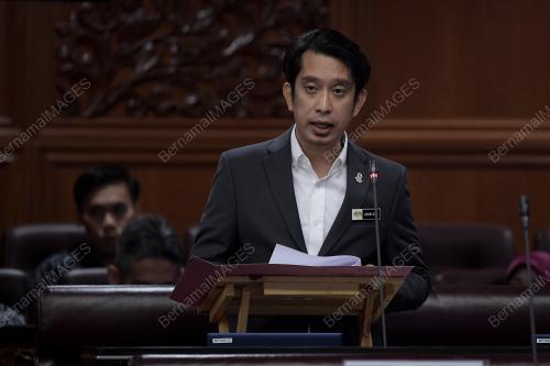 ADAM ADLI ABDUL HALIM