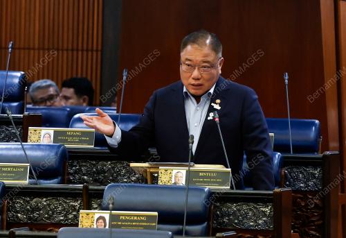 DATUK SERI TIONG KING SING