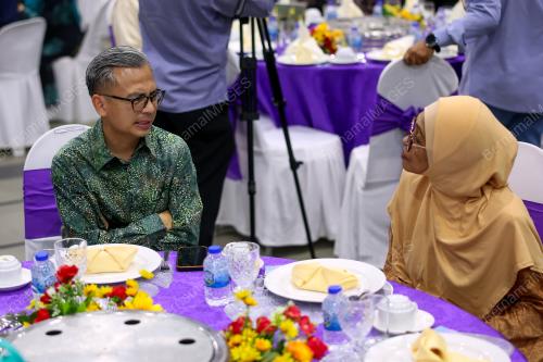 FAHMI FADZIL