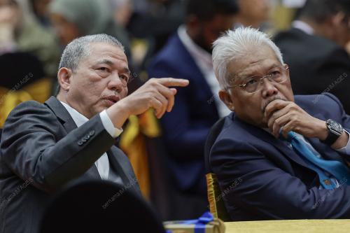 KL79_23022026_PARLIMEN