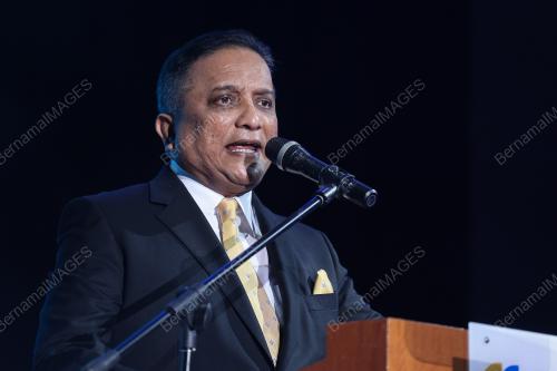 DATUK SERI REEZAL MERICAN NAINA MERICAN