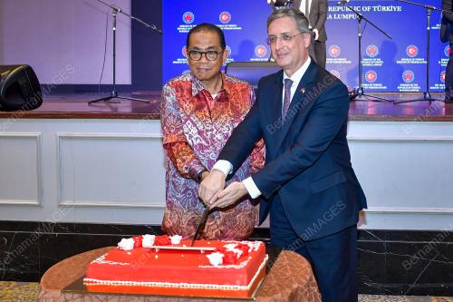 DATUK SERI MOHAMED KHALED NORDIN