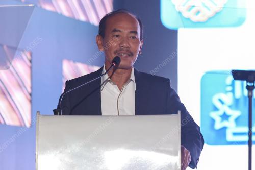 TAN SRI DR ISMAIL BAKAR