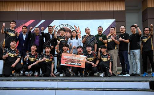 PASUKAN ARENA OF VALOR