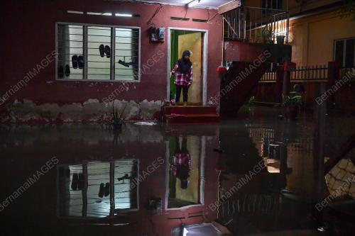 BANJIR KILAT