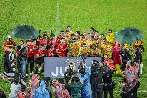 MEKDI ALL STARS KICK OFF