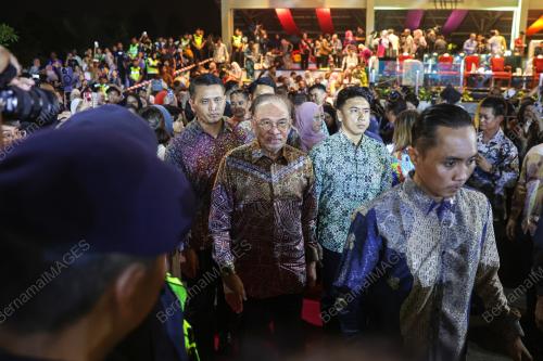 DATUK SERI ANWAR IBRAHIM