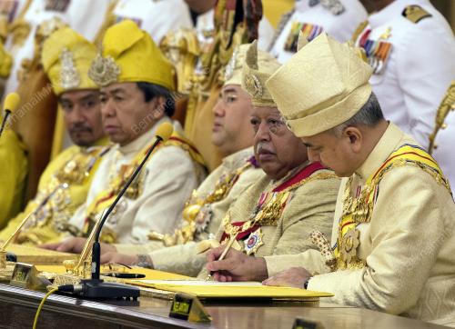 KL80_13122016_AGONG