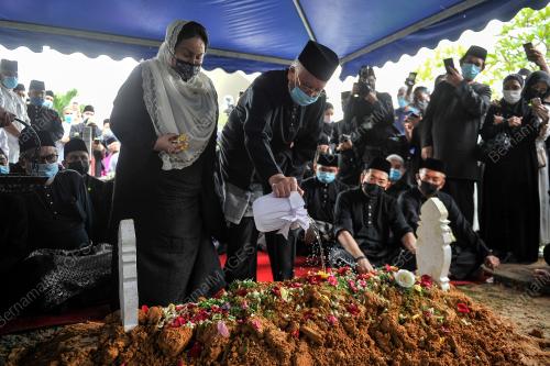 DATUK SERI NAJIB TUN RAZAK