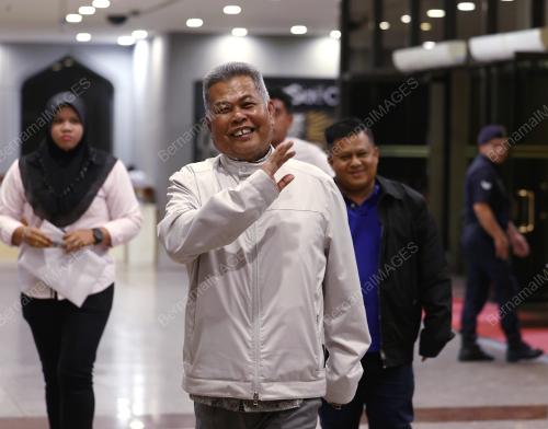 DATUK SERI AHMAD SAID