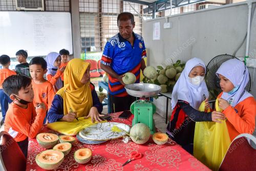 TEMBIKAI WANGI SEKOLAH RENDAH JALAN AIR PANAS