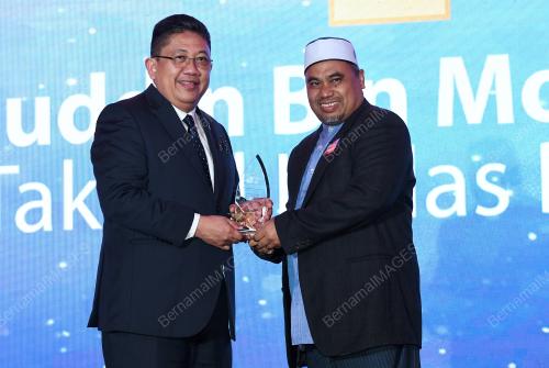 KL80_23032018_STARNITE