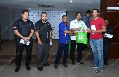 DATUK DR. NOORUL ARIFFIN ABDUL MAJEED