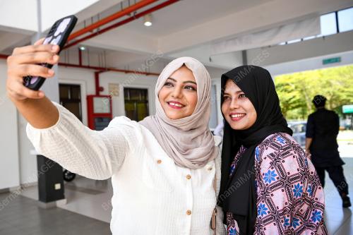 AIDILFITRI CELEBRATIONS WITH IIUM INTERNATIONAL STUDENTS