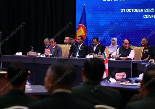 MESYUARAT MENTERI-MENTERI PERTAHANAN ASEAN KE 19