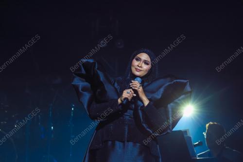 KONSERT MEMORI MUNGKIN BERULANG