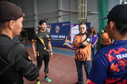 DATUK AWALAN ABDUL AZIZ